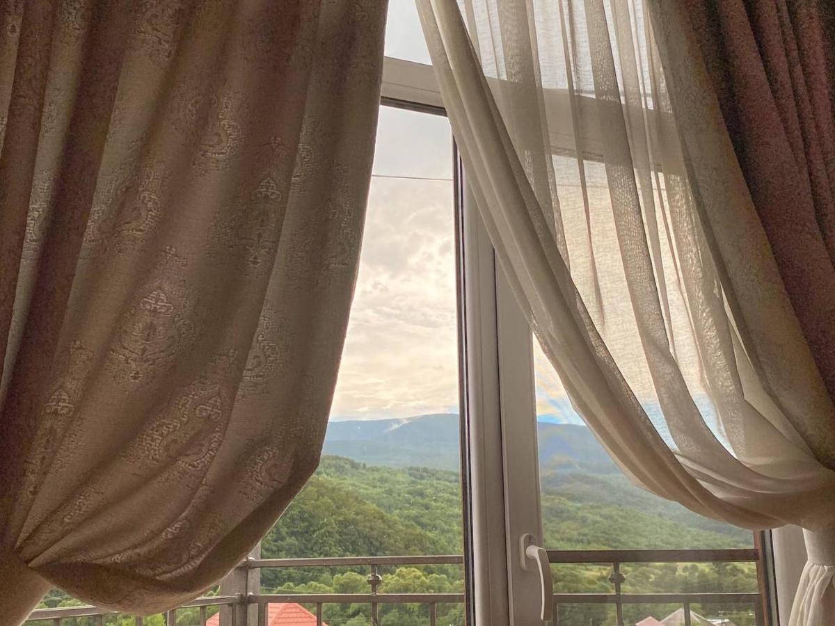 Mini Hotel Solnce Karpat Poljana Exteriör bild
